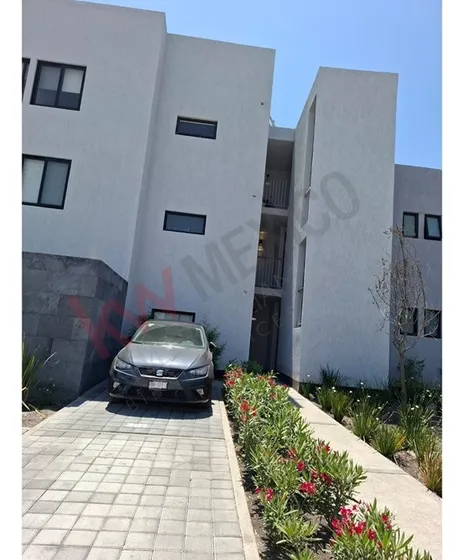 Departamento En Renta De Tres Recámaras En Fracc. Sinfonía Caisa (zakia)