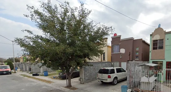 Casa En Venta ¡remate Bancario! - Villa Alta, Villas De Alcalá, Villas De Alcalá, N. L. -jmjc10