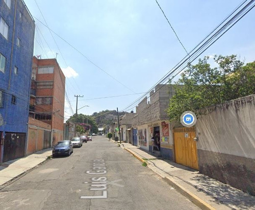 Sk16 - Casa En Remate Bancario En C. Luis Garcia Sta Marta Acatitla, Cdmx (65% Debajo Del Valor Comercial Solo Recurso Propio De Contado)