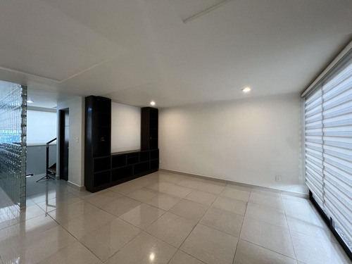 Venta De Departamento, 2 Cajones Independientes. Habana. Gustavo A. Madero