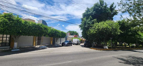 Casa En Venta En Tejeda, Esquina, Tipo Hacienda Mexicana, Terreno 250 M2
