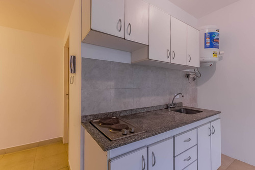 Venta. Apto Credito. Apto Profesional. Monoambiente. Frente. Balcon. Villa Urquiza