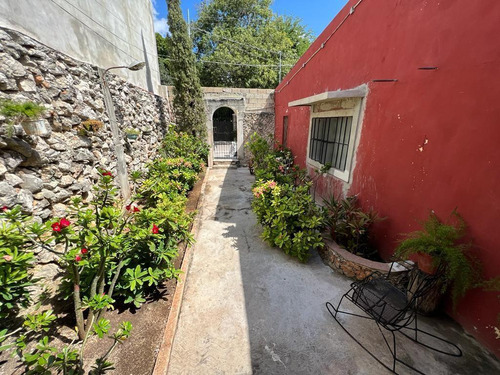 Casa En Venta Mérida Centro, Con Proyecto De Remodelación Y Permisos