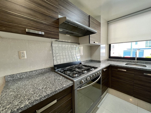 Venta De Departamento, 2 Cajones Independientes. Habana. Gustavo A. Madero