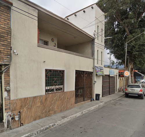 Casa En Venta En Residencial Roble 2do Sector San Nicolás De Los Garzas Nuevo León Lf*