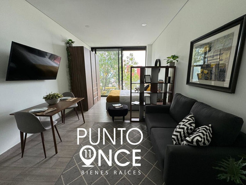 Loft Con Balcón En Venta En Av. Revolución.