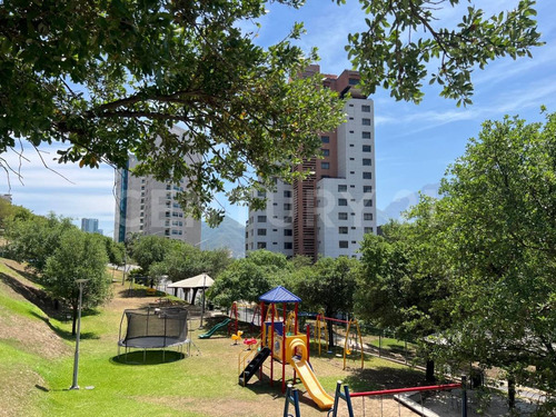 Departamento En Renta, San Pedro Garza Garcia, Nl (amueblado)