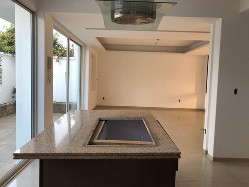 Casa En Venta En San Jerónimo Lídice, La Magdalena Contreras