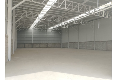 Bodega En Preventa De 1500m2 En Querétaro, Corregidora.